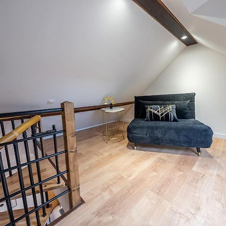 L'Elegant - Appart'Hotel Le Gatsby Saint-Quentin  Exteriör bild