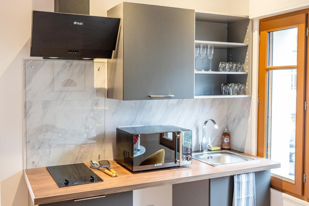 L'Elegant - Appart'Hotel Le Gatsby Saint-Quentin  Exteriör bild